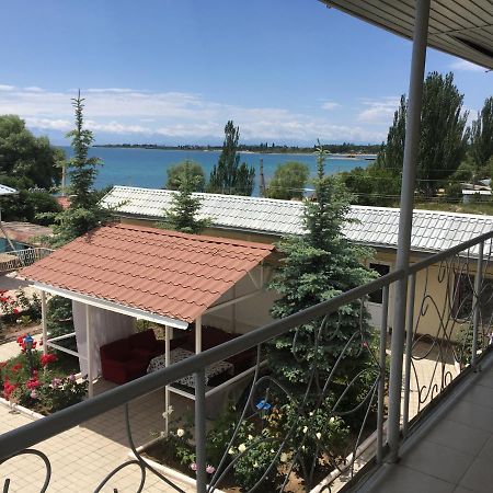 Эдем Hotel Чолпон-Ата Екстериор снимка