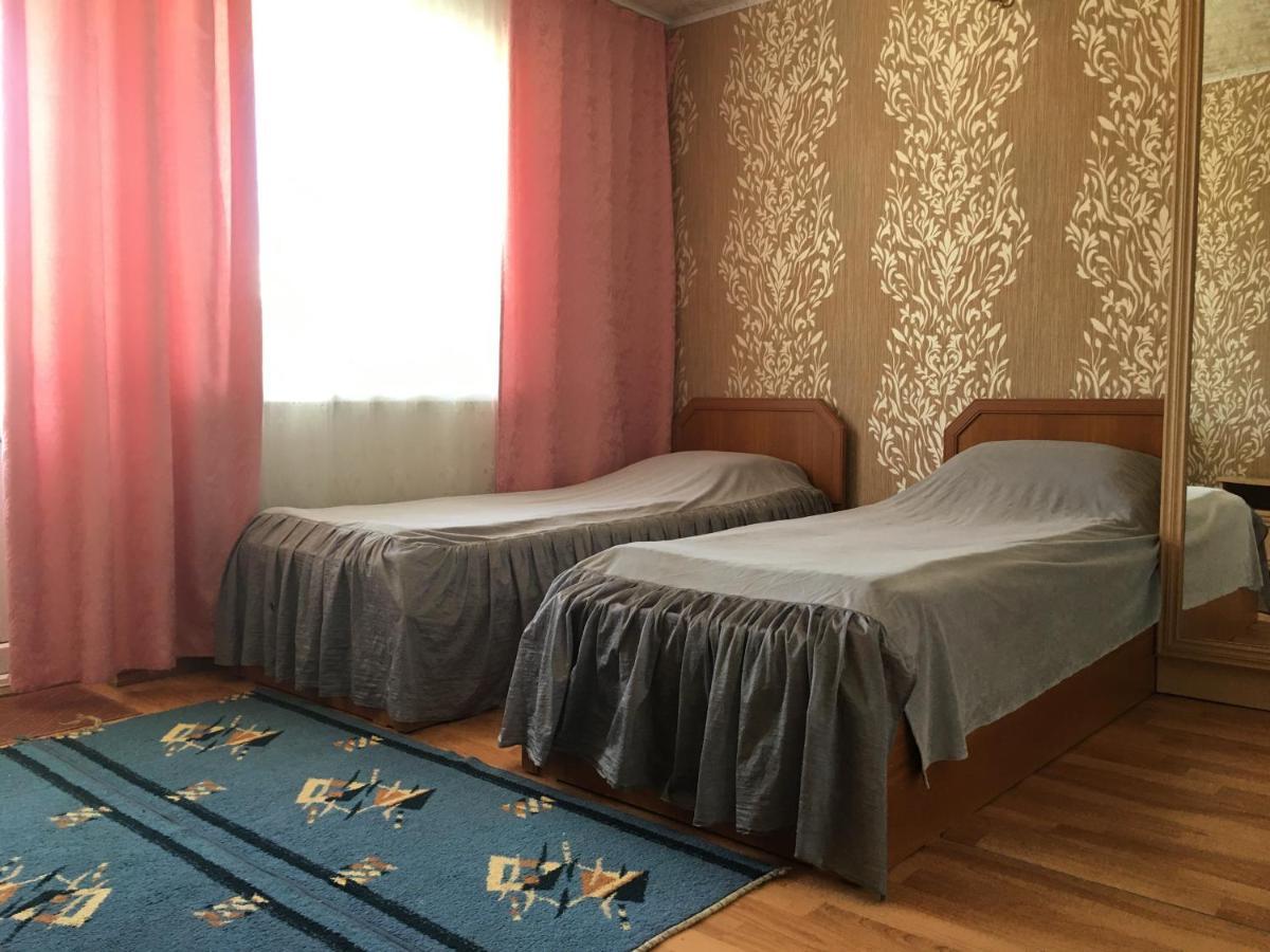 Эдем Hotel Чолпон-Ата Екстериор снимка