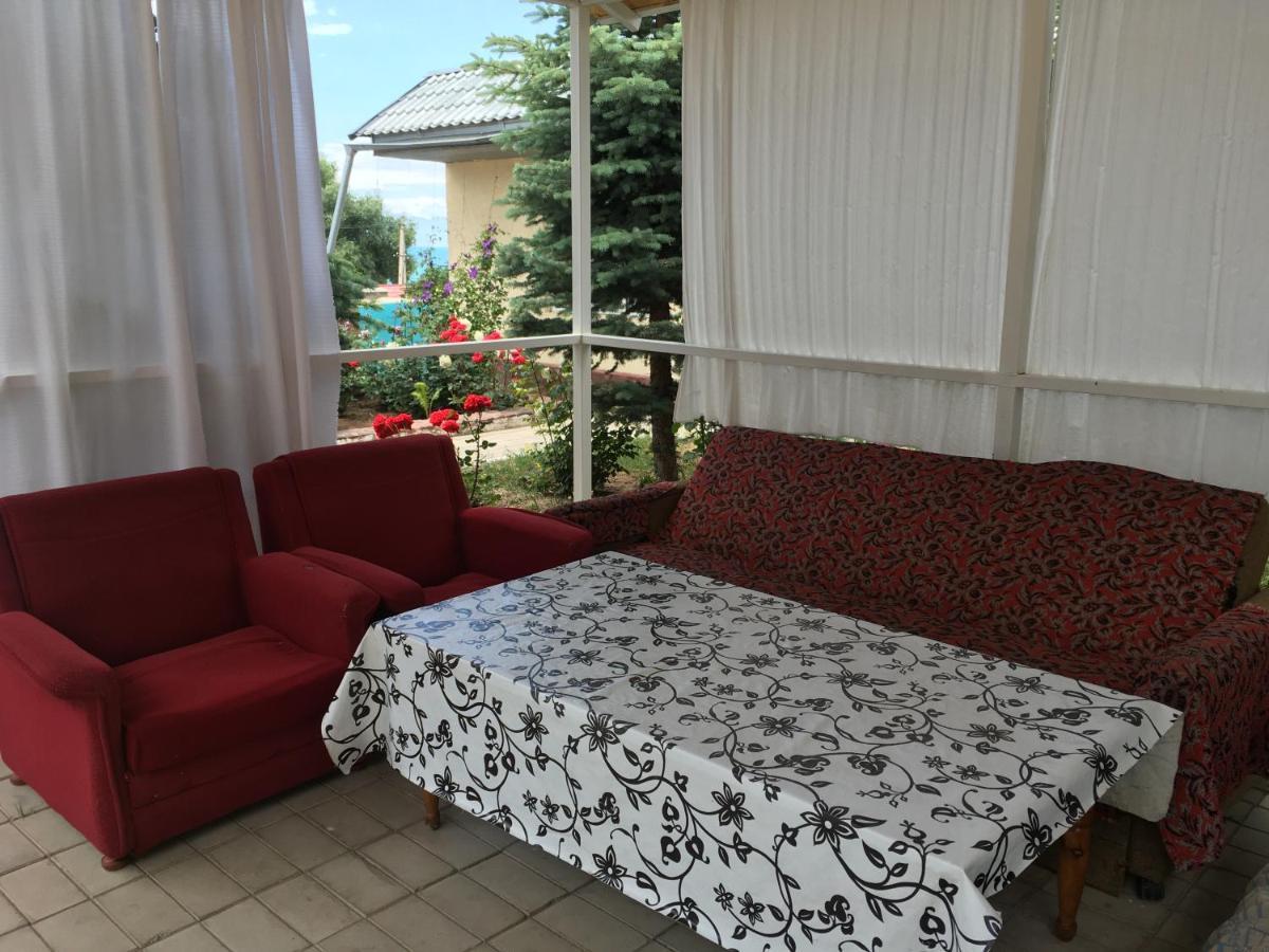 Эдем Hotel Чолпон-Ата Екстериор снимка