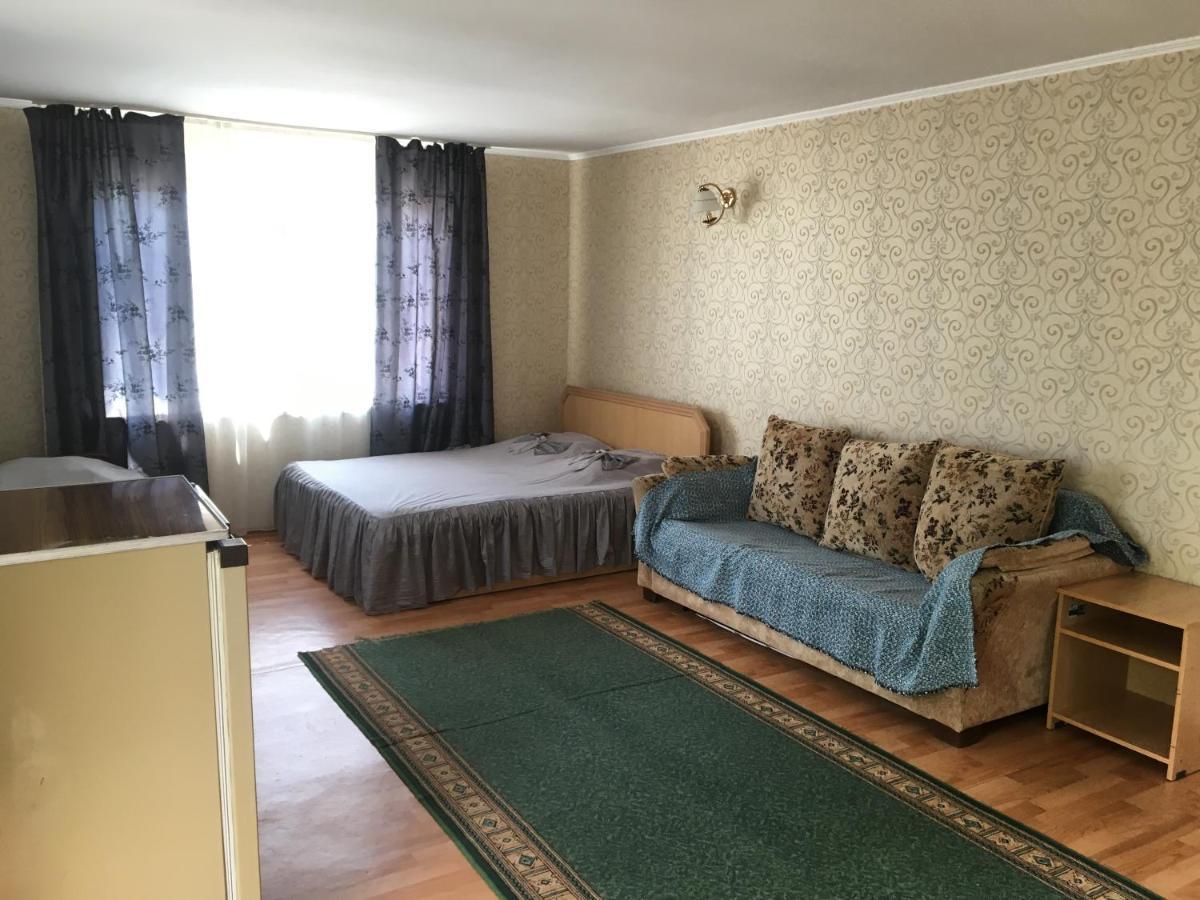 Эдем Hotel Чолпон-Ата Екстериор снимка