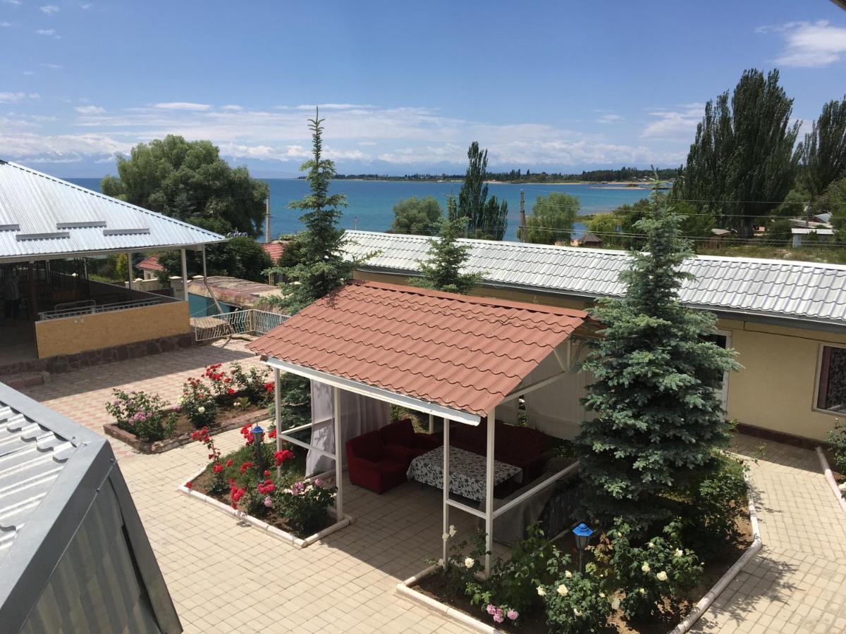 Эдем Hotel Чолпон-Ата Екстериор снимка