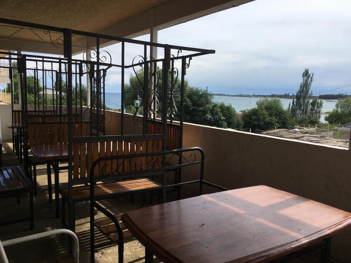 Эдем Hotel Чолпон-Ата Екстериор снимка